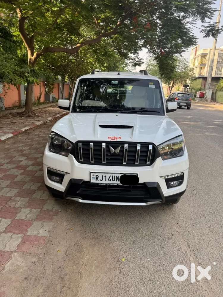 2025 Scorpio Classic S11  5000 Km  Single Owner  Insurance Active