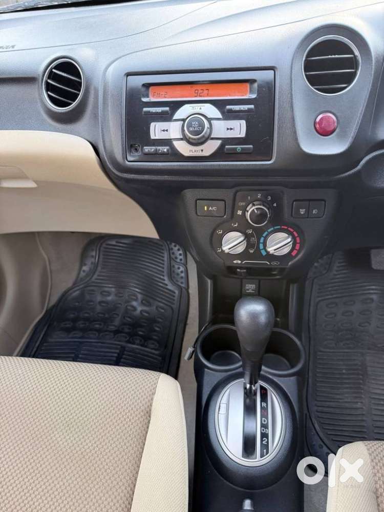 Honda Brio Vx At, 2016, Petrol