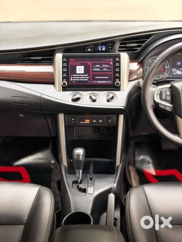 Toyota Innova Crysta [ ] 2.4 Gx At 7 Str, 2022, Diesel