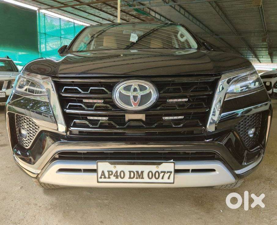 Toyota Fortuner [2021-ongoing] 2.8 2wd Diesel At, 2024, Diesel