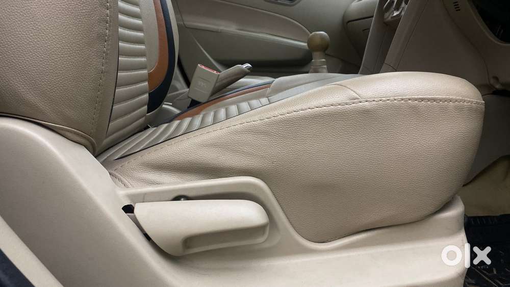 Maruti Suzuki Swift Dzire 1.2 Vxi Bsiv, 2016, Petrol