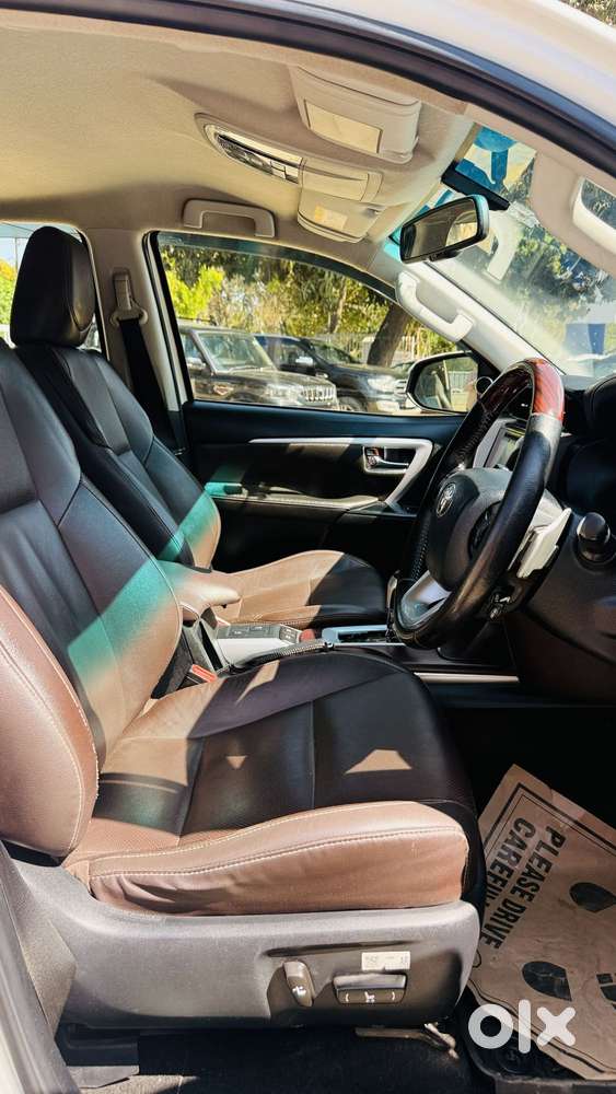 Toyota Fortuner 4x2 At 2.8 Diesel, 2020, Diesel