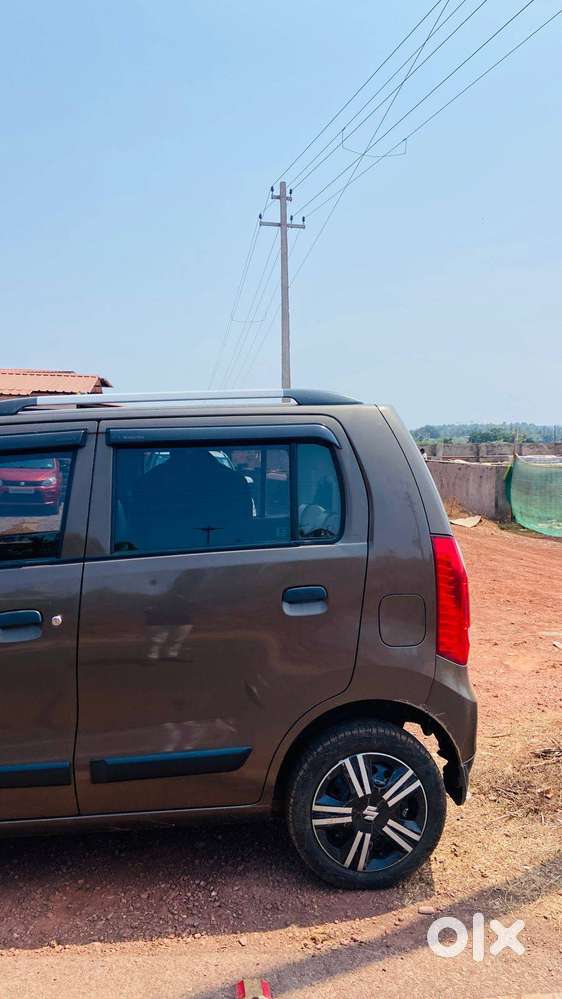 Low Driven (38k Km) Maruti Wagonr Vxi 2016 - Mint Condition - New Tyre