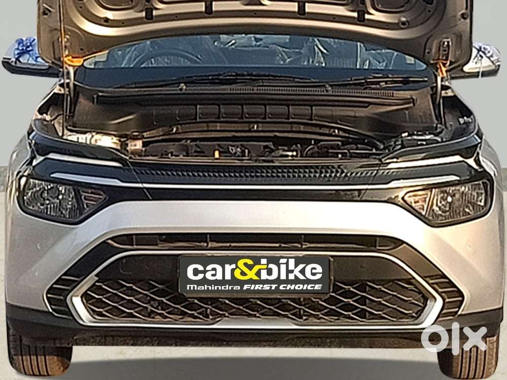 Kia Carens G 1.5 6mt Premium (o) 7-seater, 2023, Petrol