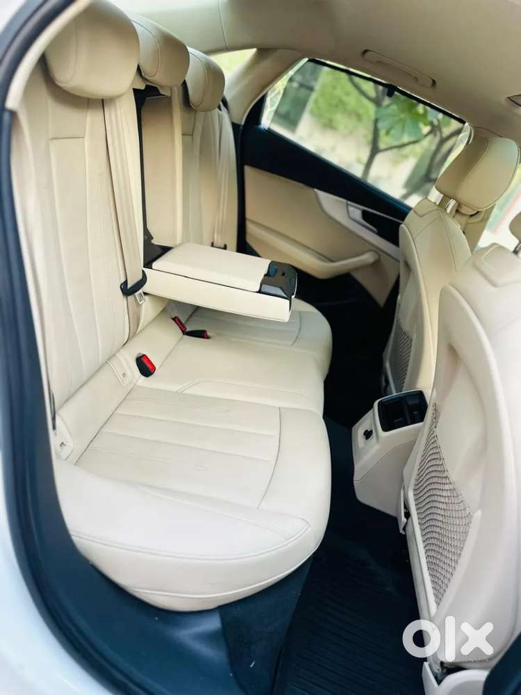 Audi A4 2.0 Premium Plus 40 Tfsi, 2023, Petrol