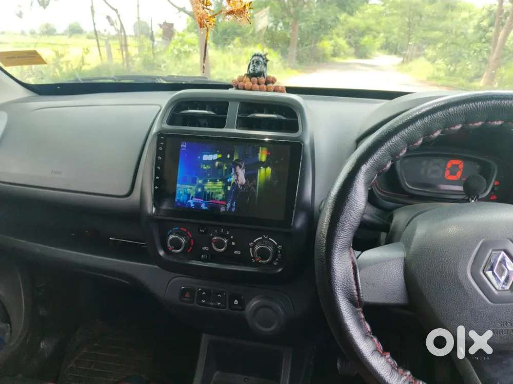 Renault Kwid 2016 Petrol2016 Renault Kwid Petrol  67,401 Km  New Tyr