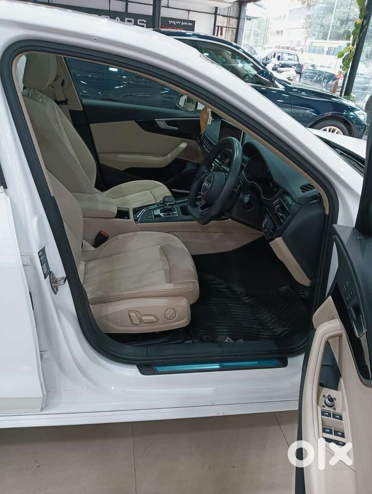 Audi A4 2.0 Technology 40 Tfsi, 2024, Petrol