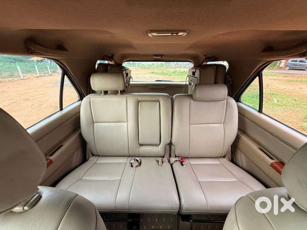 Toyota Fortuner, 2011, Diesel