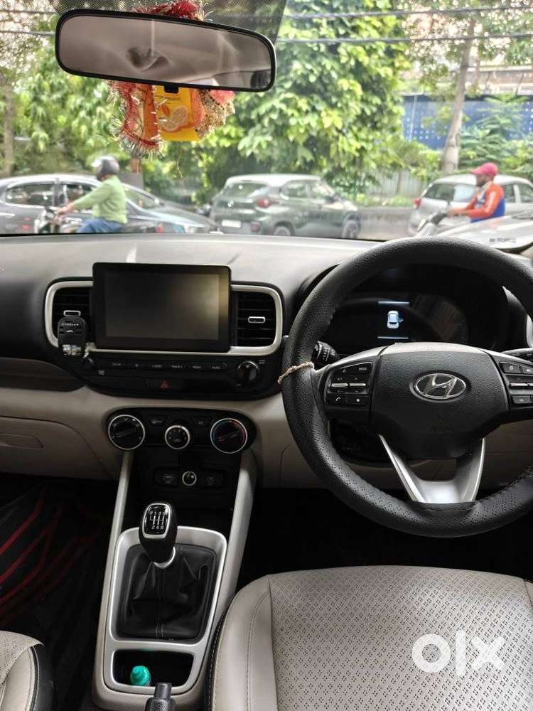 Hyundai Venue 1.0 S (o) Turbo Imt, 2023, Petrol