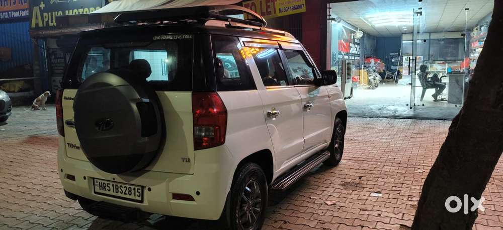 Mahindra Tuv 300 T10 Dual Tone, 2018, Diesel