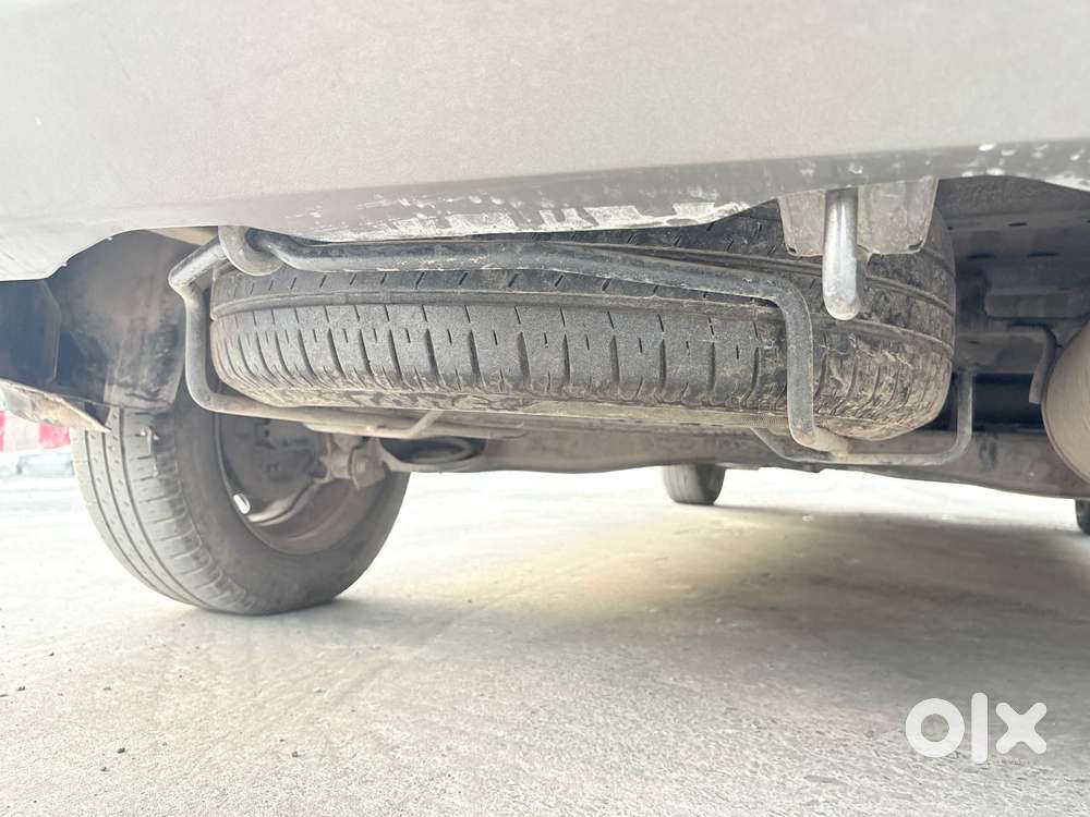 Maruti Suzuki Ertiga Vxi Shvs At, 2023, Petrol