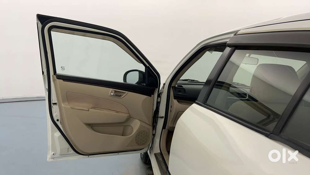 Maruti Suzuki Swift Dzire 1.2 Zxi, 2016, Petrol