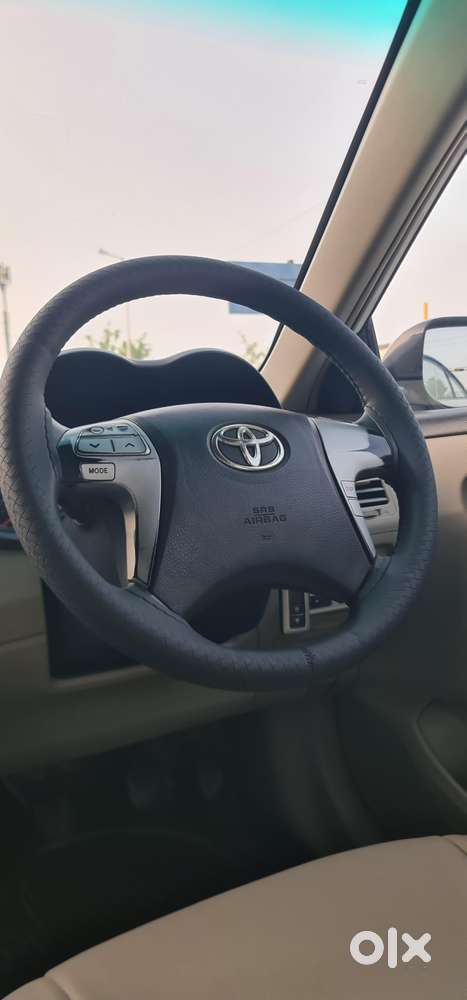 Toyota Corolla Altis