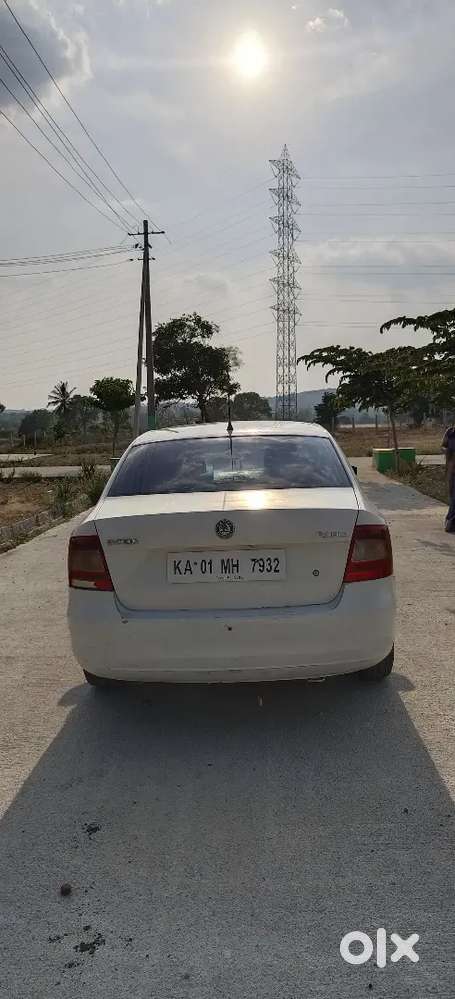 Skoda Rapid Ambition 2012 Diesel Manual Fc Runing 2nd Owner