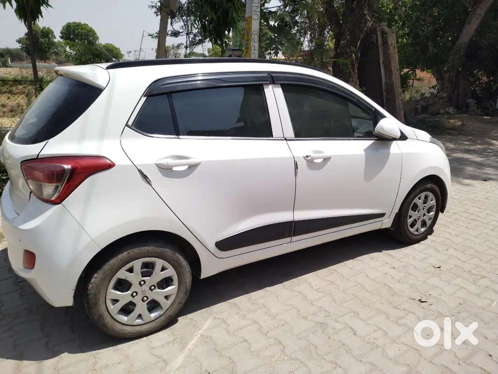 Hyundai Grand I10 2016 Petrol 63000 Km Driven Cng Fitted 2017 Reg6