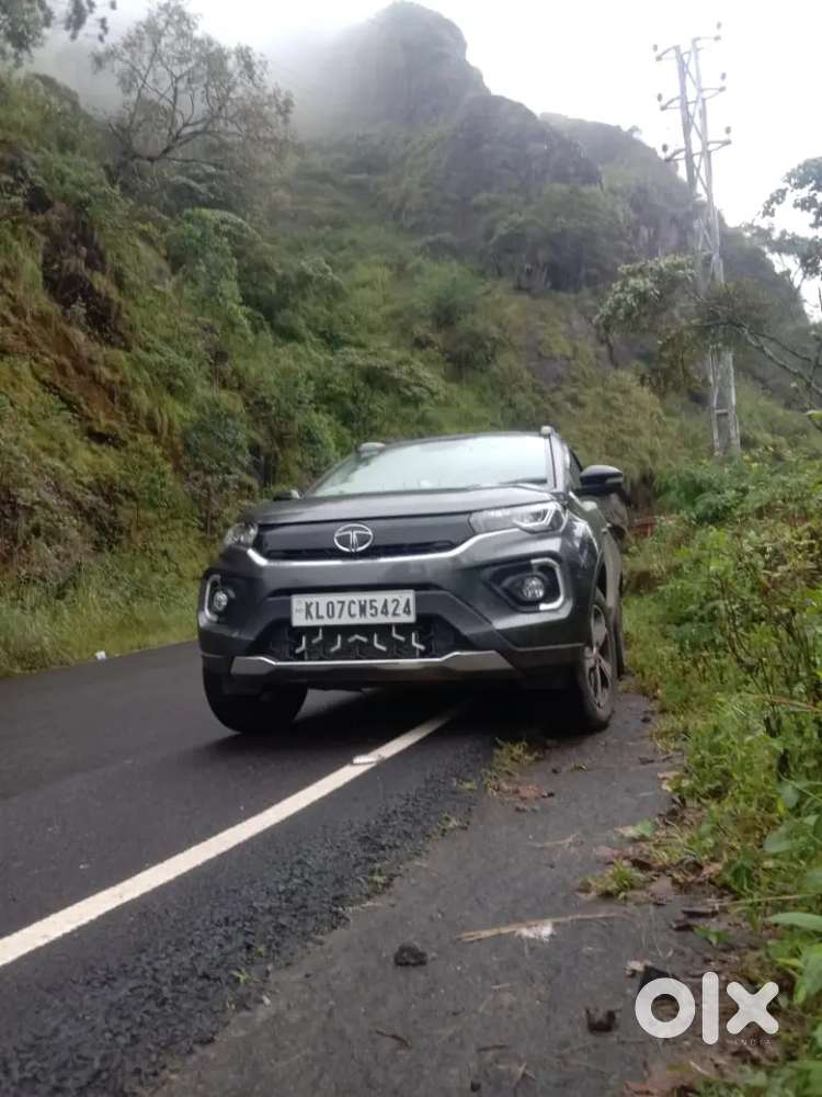 Tata Nexon 1.2 Revotron 2021 Petrol