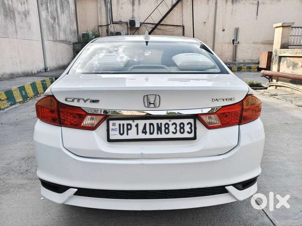 Honda City I-vtec V, 2018, Petrol