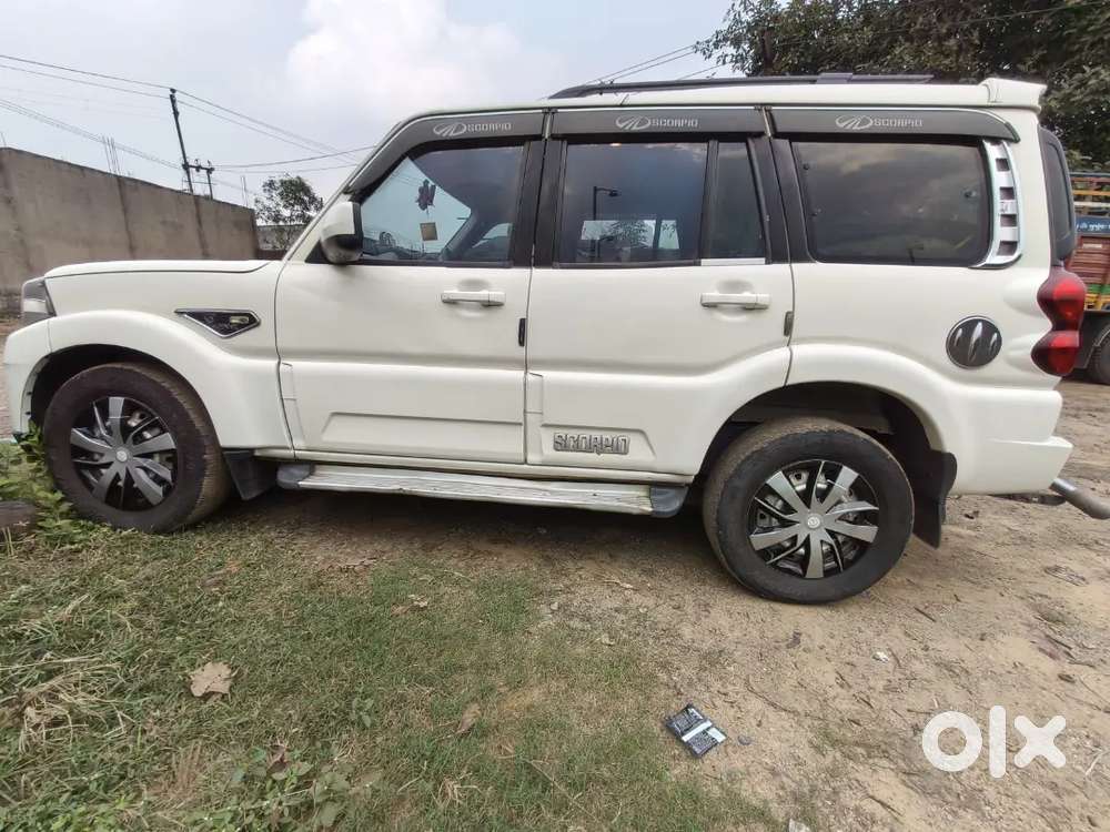 Mahindra Scorpio 2022 Diesel Manual