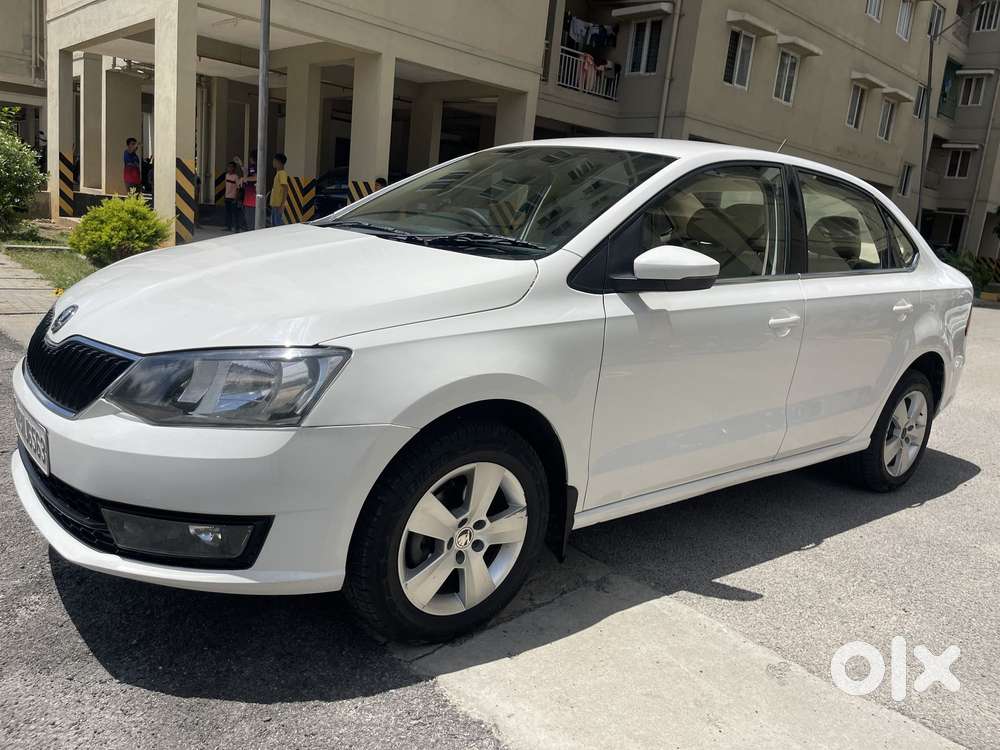 Skoda Rapid Tsi Active 1.0 Mt, 2021, Petrol