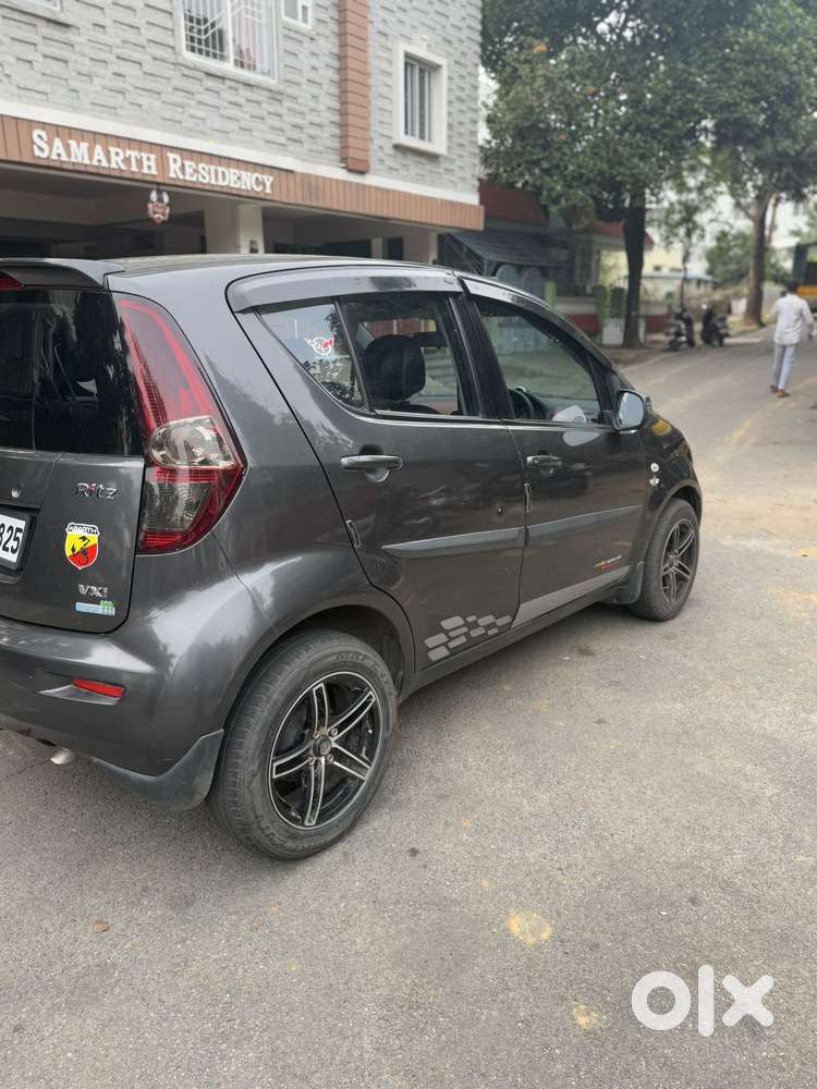 Maruti Suzuki Ritz Vxi Genus, 2014, Petrol