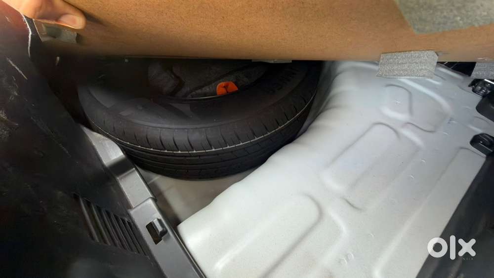 Hyundai Venue Petrol Manual 2023