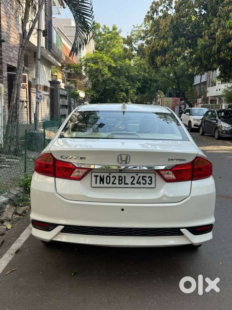Honda City I-vtec V, 2018, Petrol