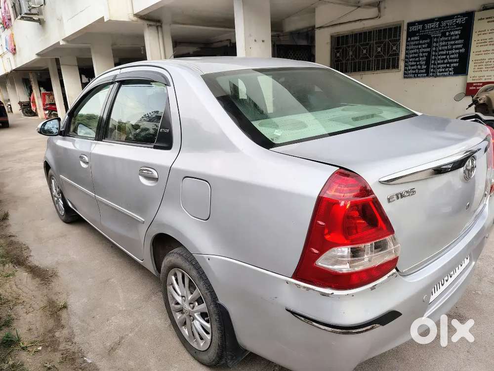 Toyota Etios 2015 Petrol 119000 Km Driven