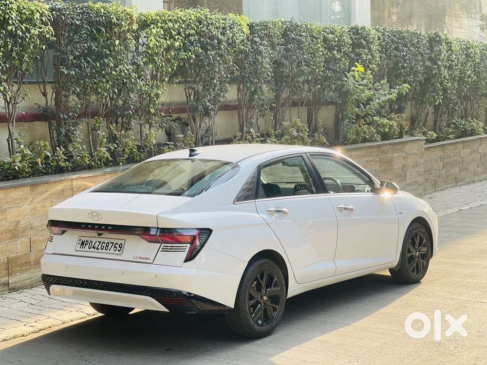 Hyundai Verna Sx (o) 1.5 Turbo Petrol Dct, 2023, Petrol
