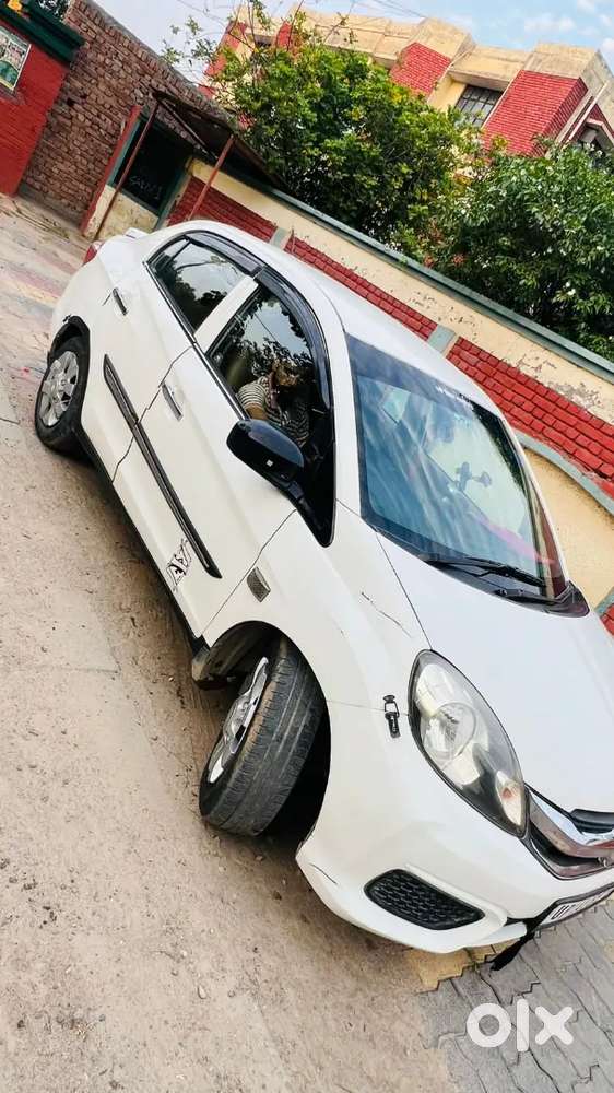 Honda Amaze 2017 Cng & Hybrids 110000 Km Driven
