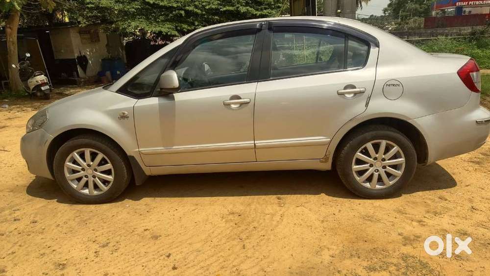Maruti Suzuki Sx4 Zxi Mt Bsiv, 2009, Petrol