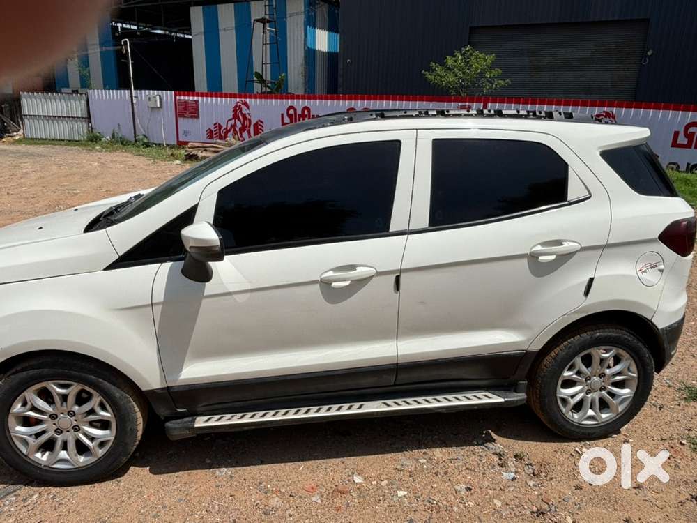 Ford Ecosport 2015 Petrol 98000 Km Driven