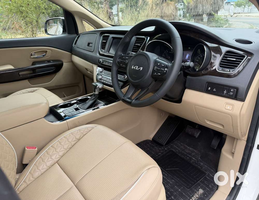 Kia Carnival Limousine Plus 7 Str, 2022, Diesel