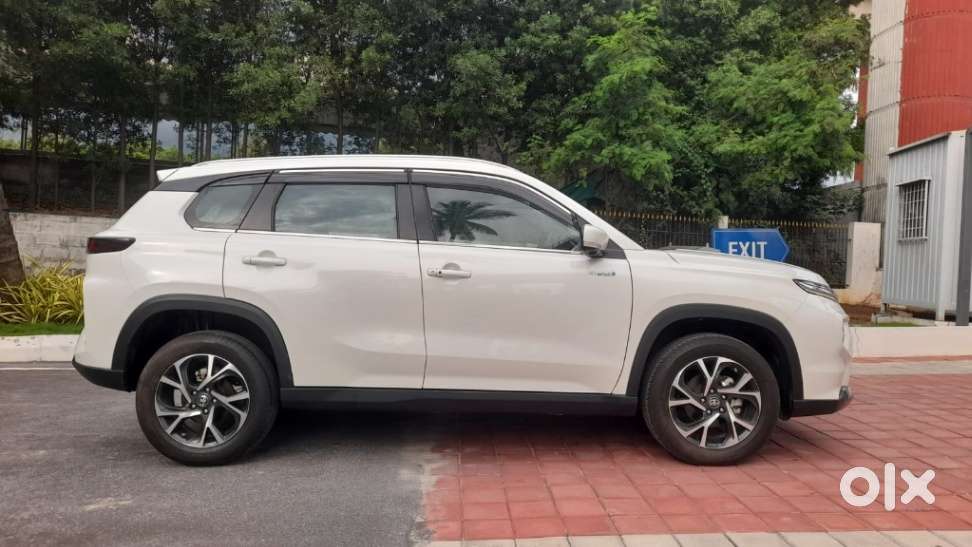 Toyota Urban Cruiser Hyryder 1.5 V Hybrid, 2024, Petrol
