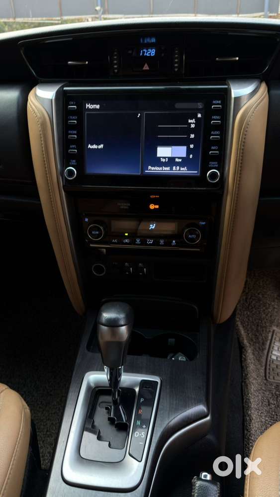 Toyota Fortuner 4x2 At 2.8 Diesel, 2021, Diesel