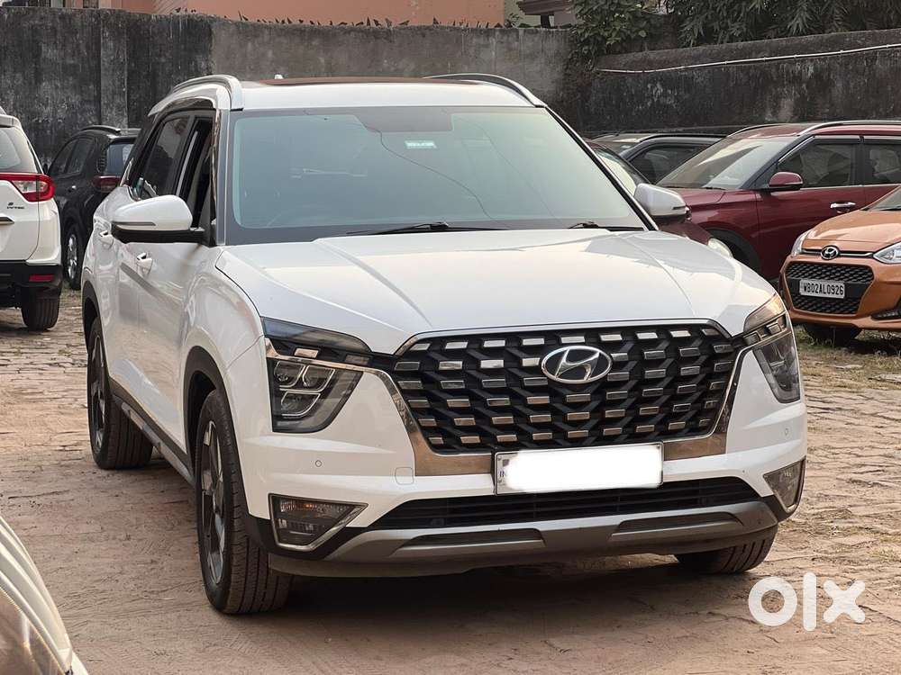 Hyundai Alcazar Signature Dual Tone, 2021, Petrol
