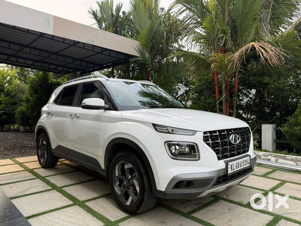 Hyundai Venue Diesel Single Owner