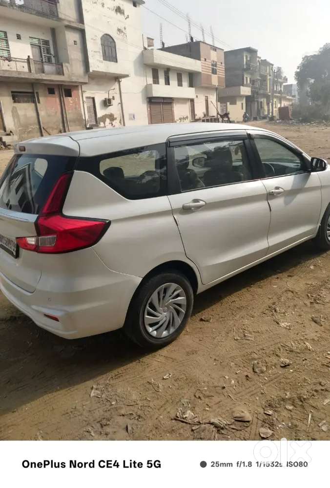 Maruti Suzuki Ertiga Vxi 2024 Second Owner