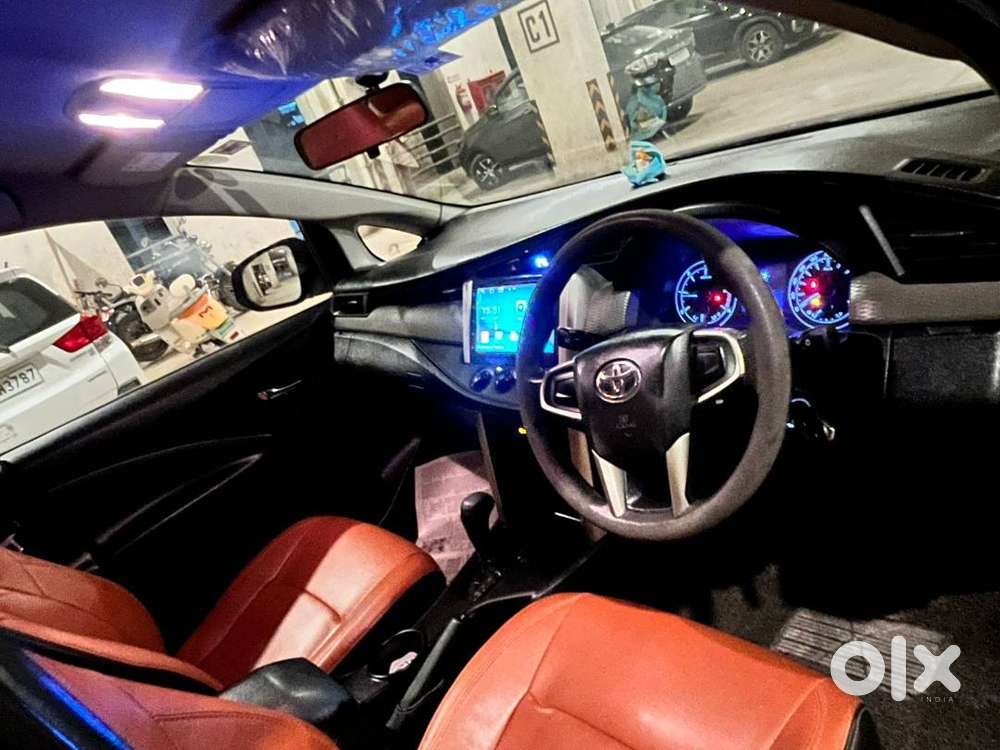 Toyota Innova Crysta 2018 Diesel Well Maintained