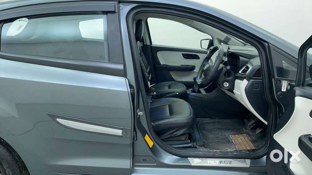 Tata Altroz 1.2 Xm Plus, 2021, Petrol