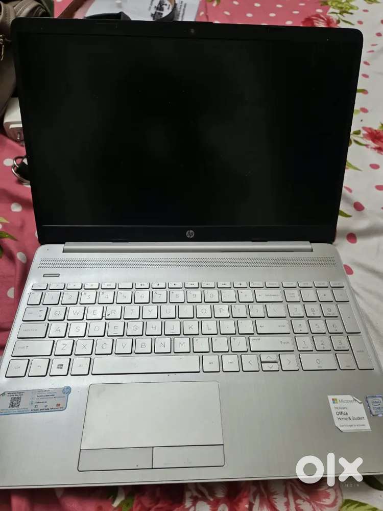 HP 15s Intel Core i3 8th Gen 8145U - (8 GB/1 TE HDD/Windows 10)