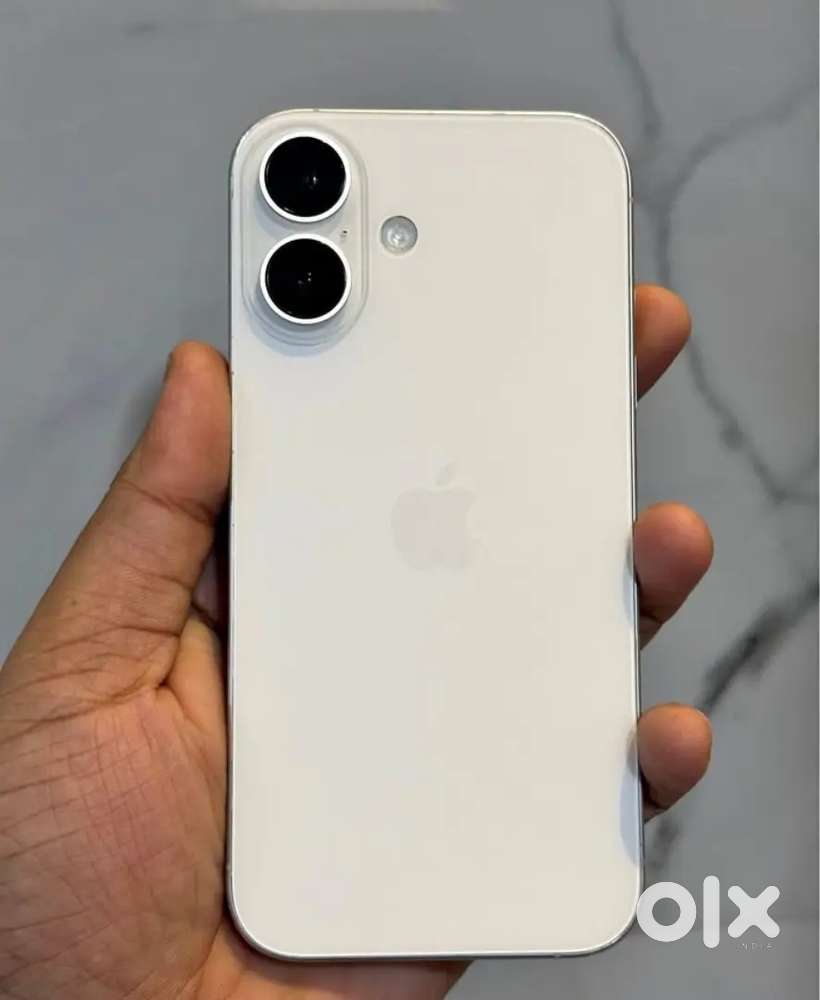 Iphone 16 few months old along with complete kit  and warranty card...