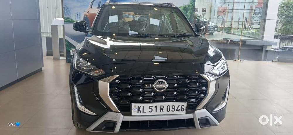 Nissan Car Petrol Automatic 2025