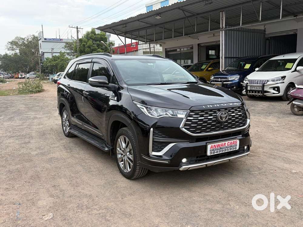 Toyota Innova Hycross 2.0 Zx (o) Hybrid 7 Str, 2023, Electric