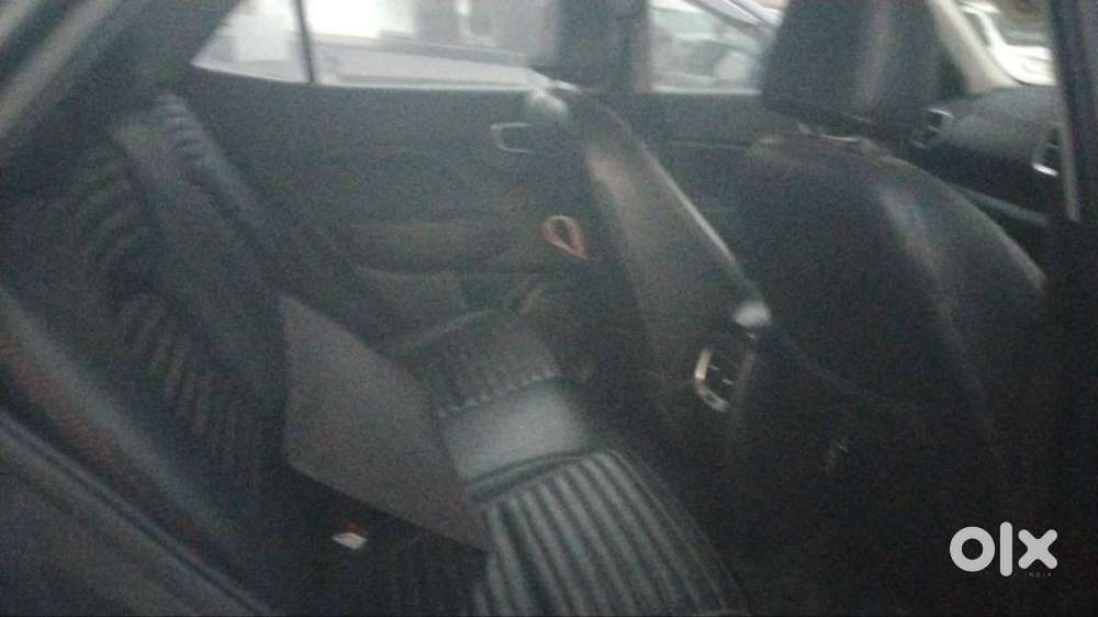 Hyundai Venue 2021 S  1st Owner  Company Fitted Cng  59k Driven  E