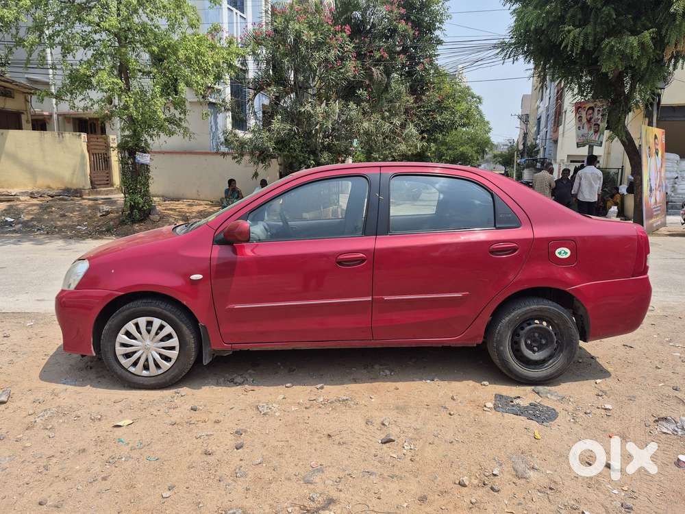 Toyota Etios 2010-2012 Gd, 2011, Petrol