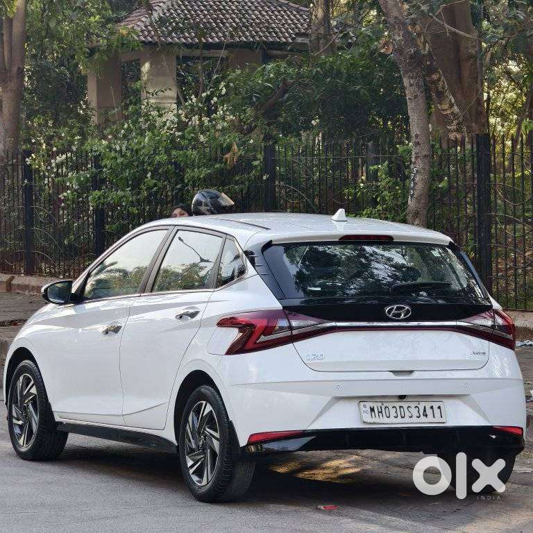 Hyundai New I20 1.2 Asta Ivt, 2022, Petrol