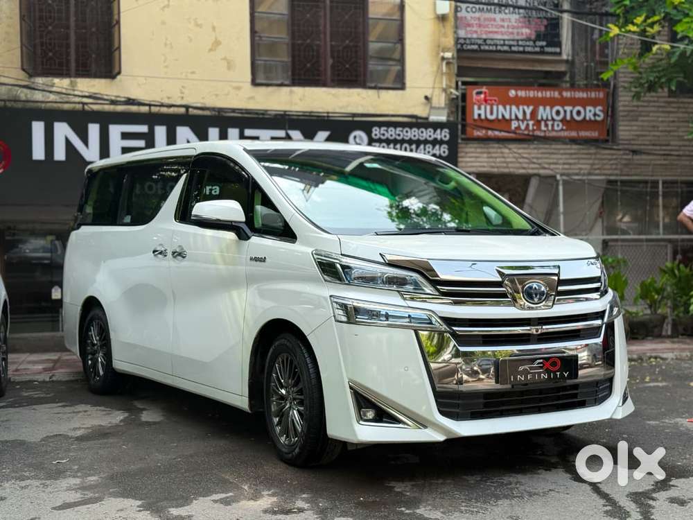 Toyota Vellfire Vip – Executive Lounge, 2021, Petrol