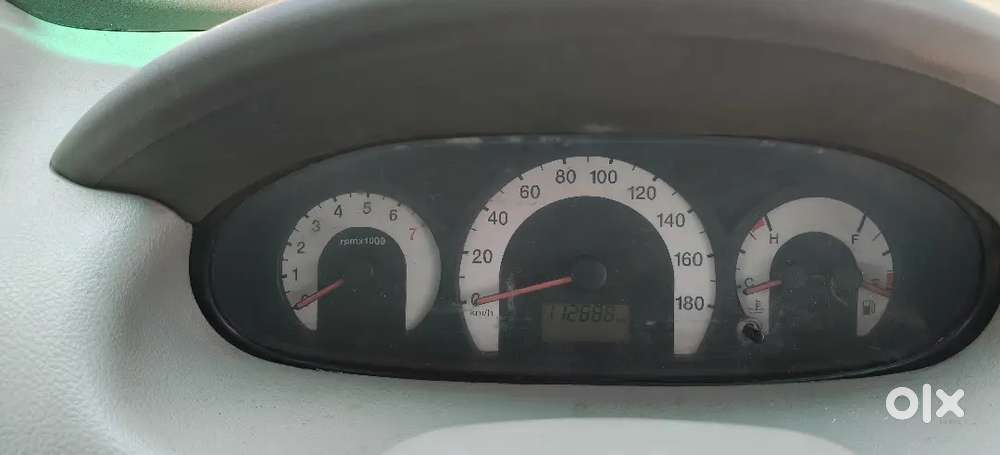 Mahindra Quanto 1.5 C2 2012