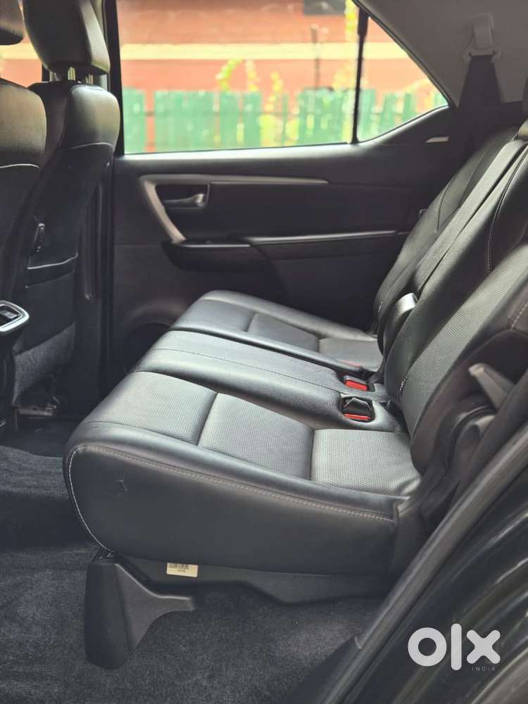 Toyota Fortuner 4x2 At 2.8 Diesel, 2021, Diesel