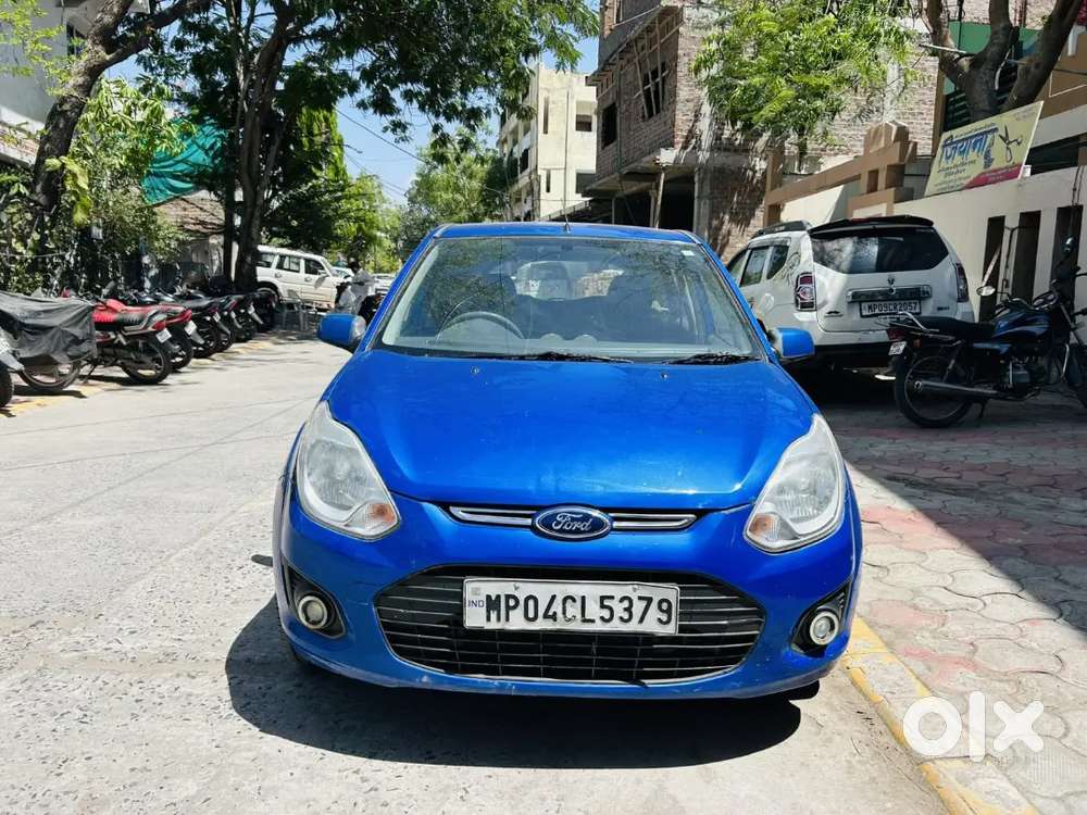 Ford Figo Zxi  2013 Petrol Well Maintained